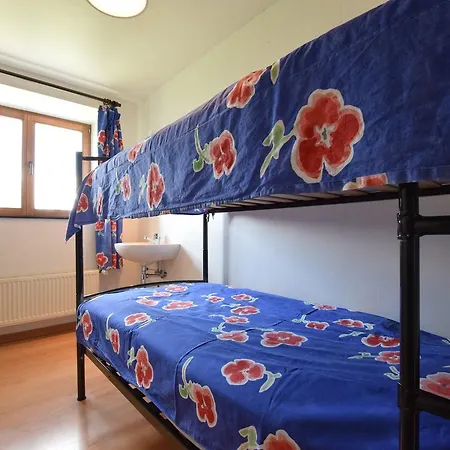 Modern In With Garden *